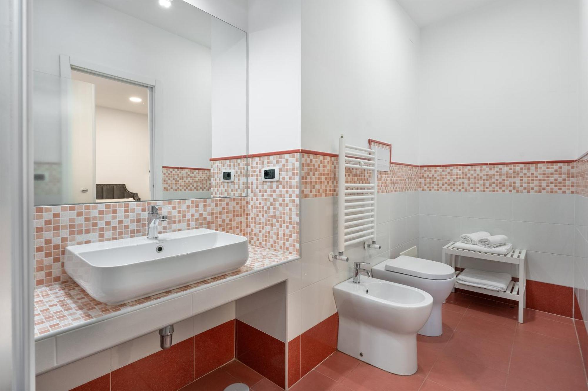 The Prince Residence Napoli Bagian luar foto