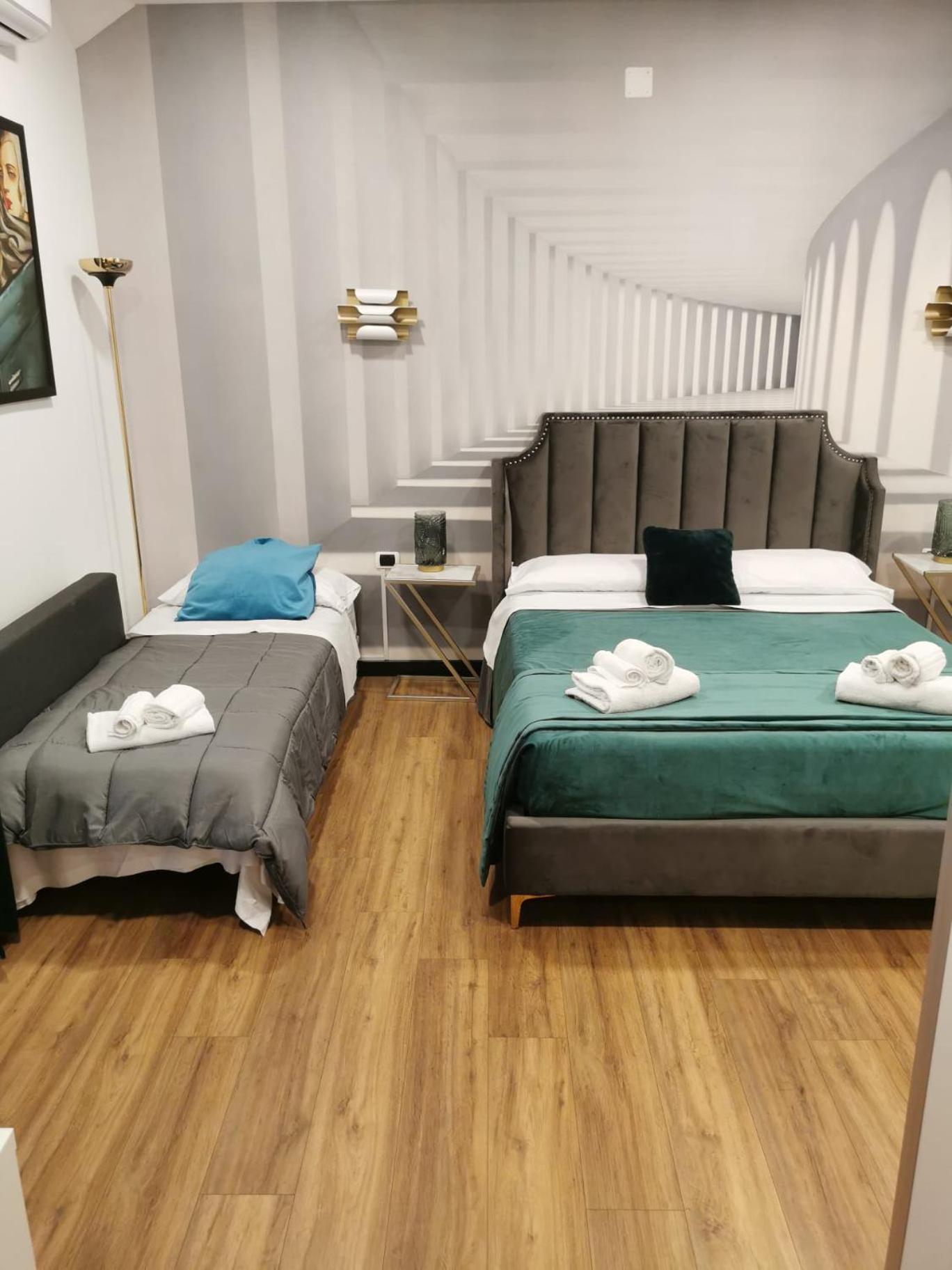 The Prince Residence Napoli Bagian luar foto